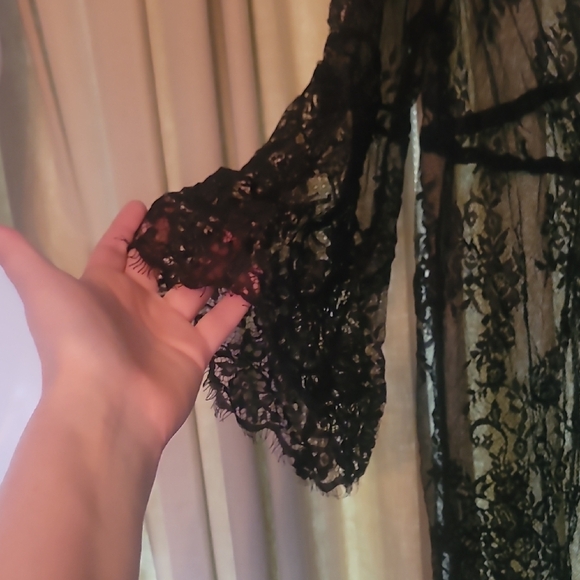 Sheer Black Lace Tie-Waist Robe - Picture 4 of 6